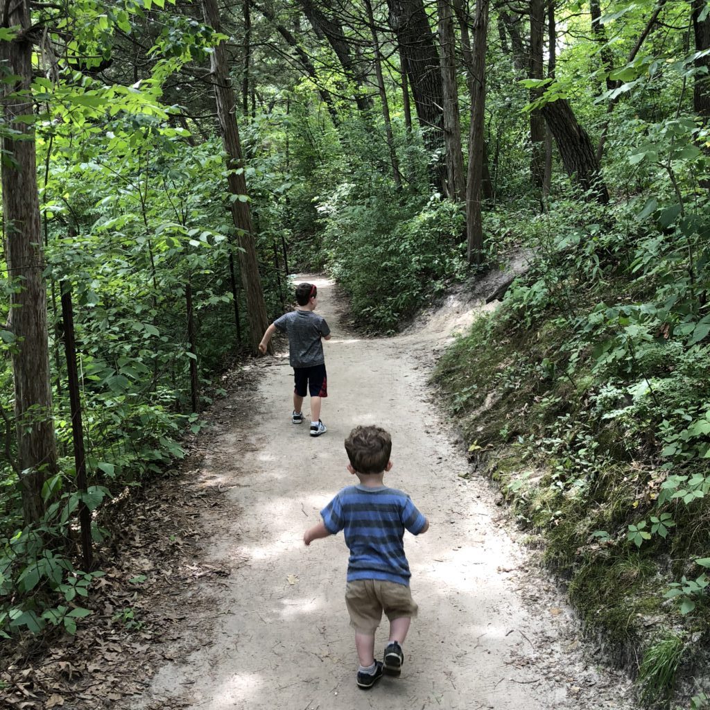 Hiking with Kids: A Survival Guide Starved Rock State Park, Illinois