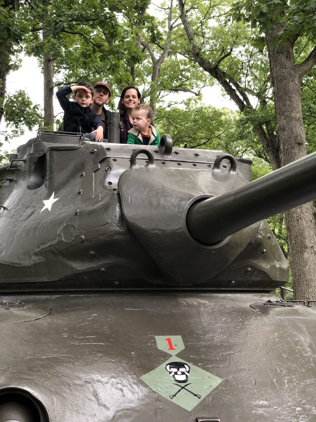 Fun Family Field Trip: Cantigny Park | Tips to explore the gardens and park with kids in tow