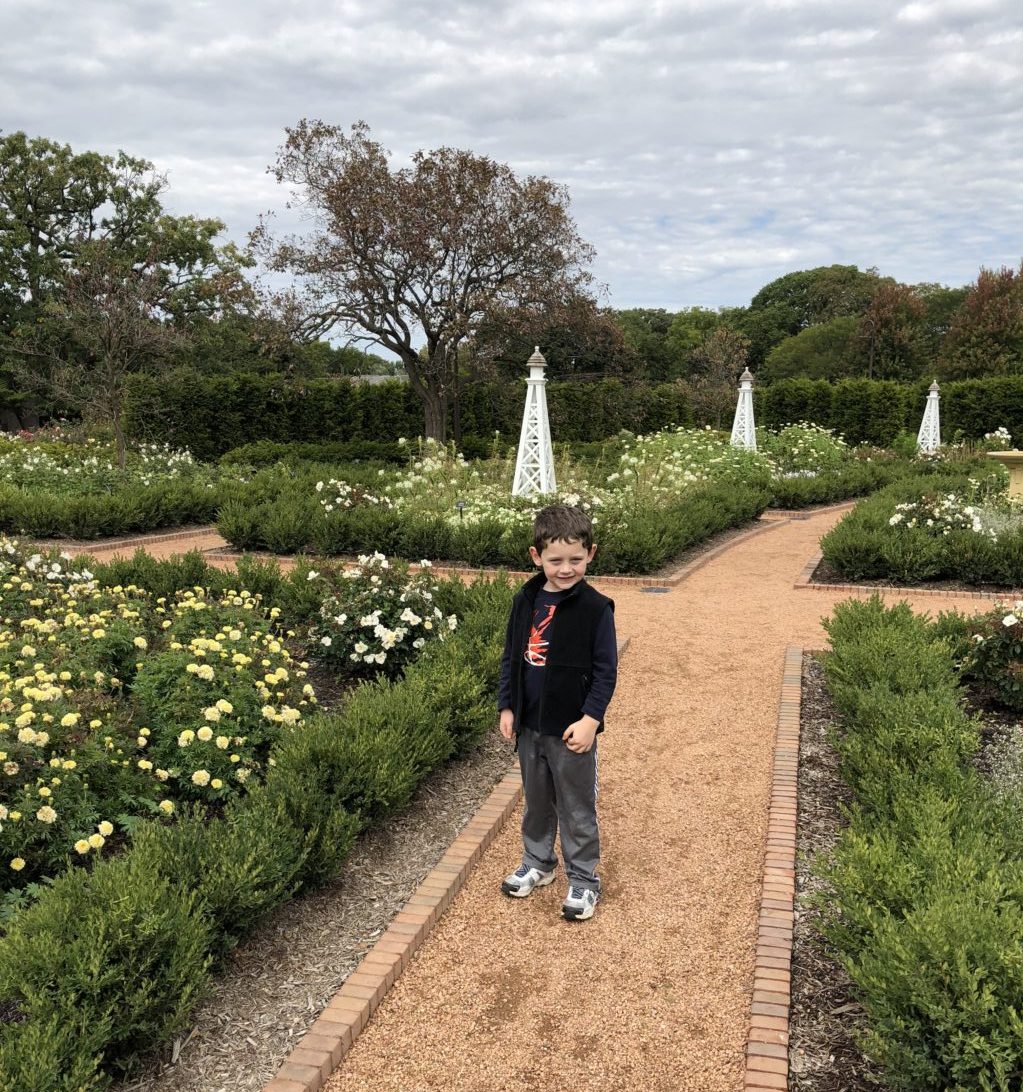 Fun Family Field Trip: Cantigny Park | Tips to explore the gardens and park with kids in tow