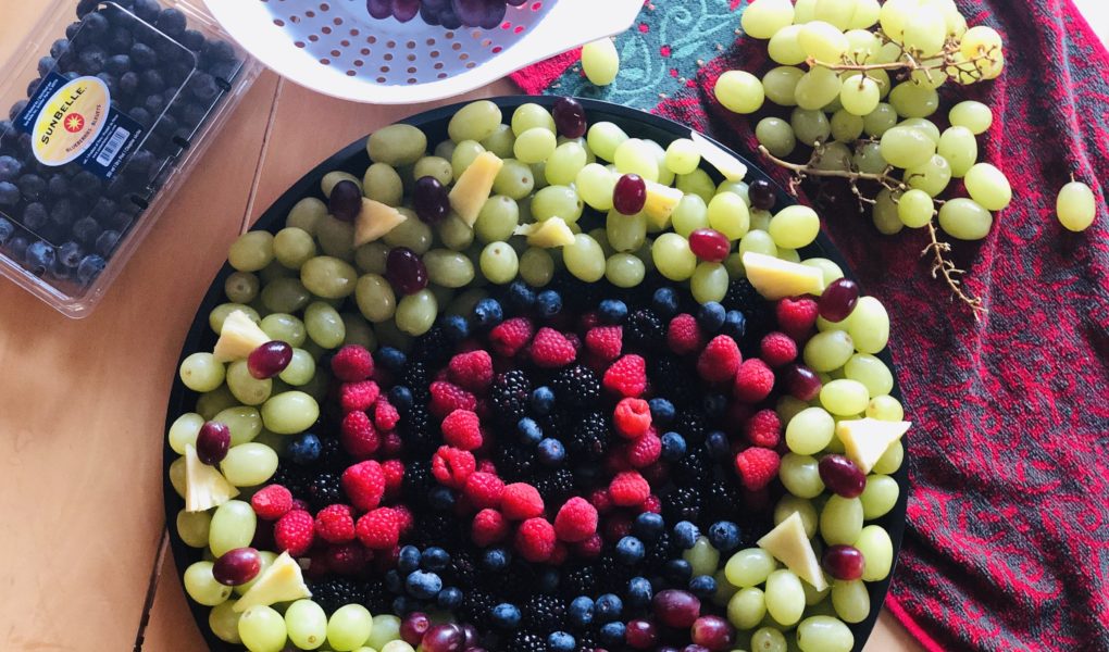 Easy Holiday 'JOY' Fruit Tray Arrangement: No cutting required!