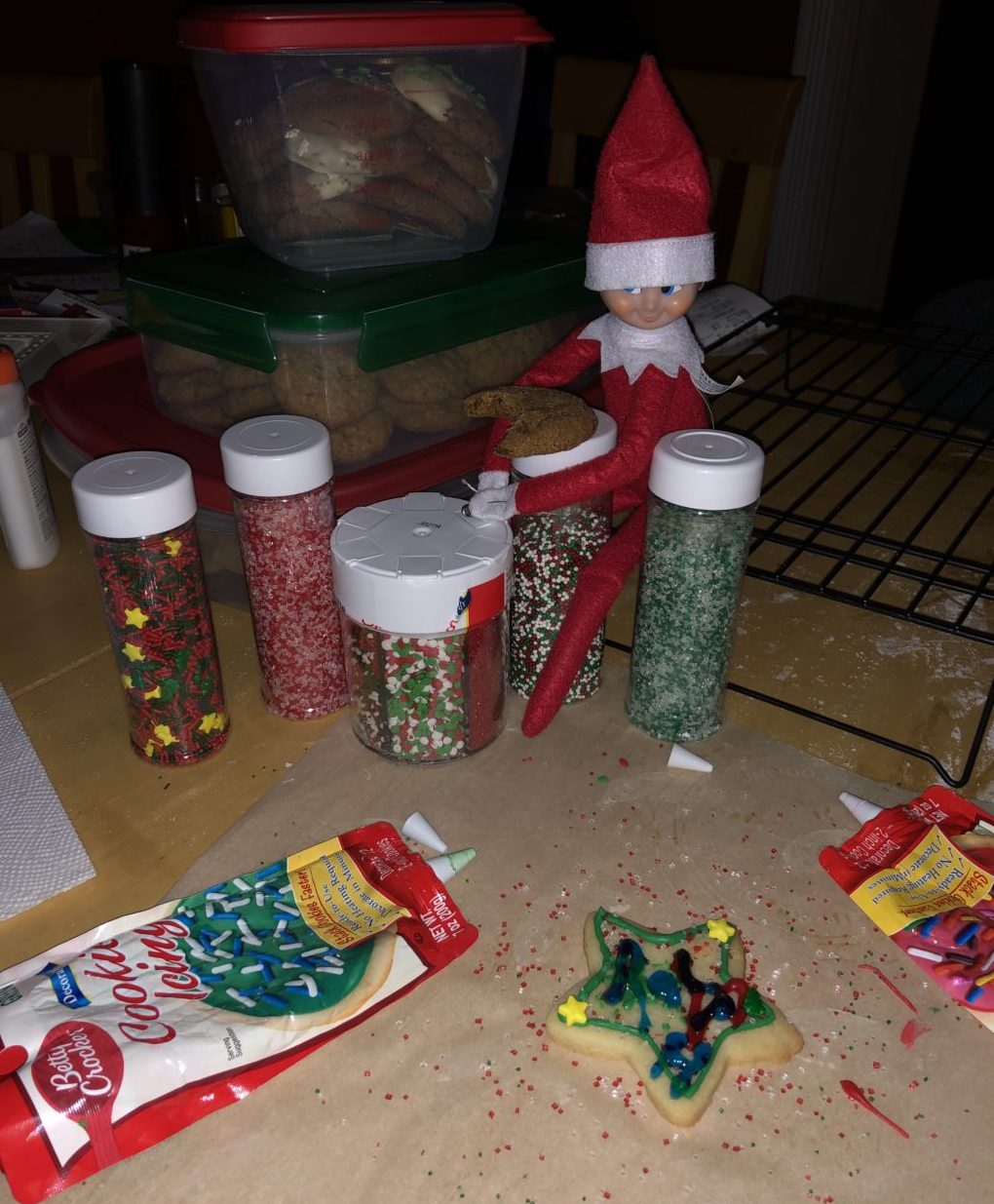 An Open Letter to Elf on the Shelf: How You Saved Christmas and Taught One Mama to Focus on the Little Things #elfontheshelf #christmastraditions