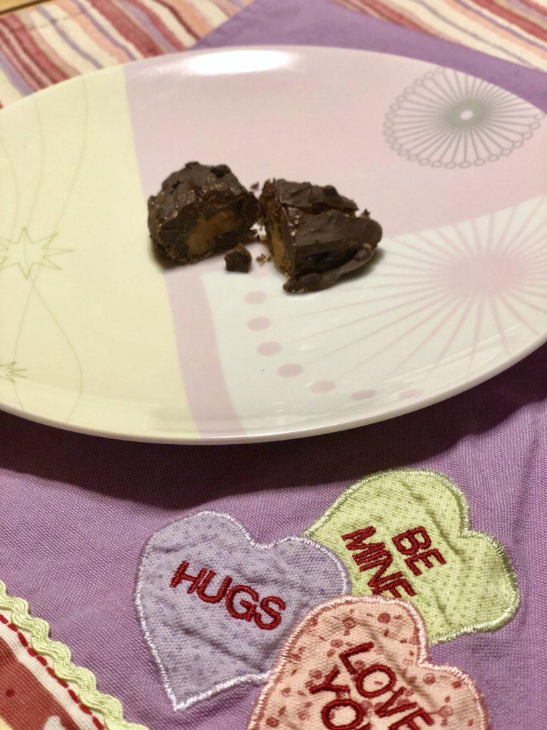 Salted Dark Chocolate Stuffed Date: A totally indulgent but still Paleo vegan chocolate treat #cleansweets #vegan #chocolate #medjooldates