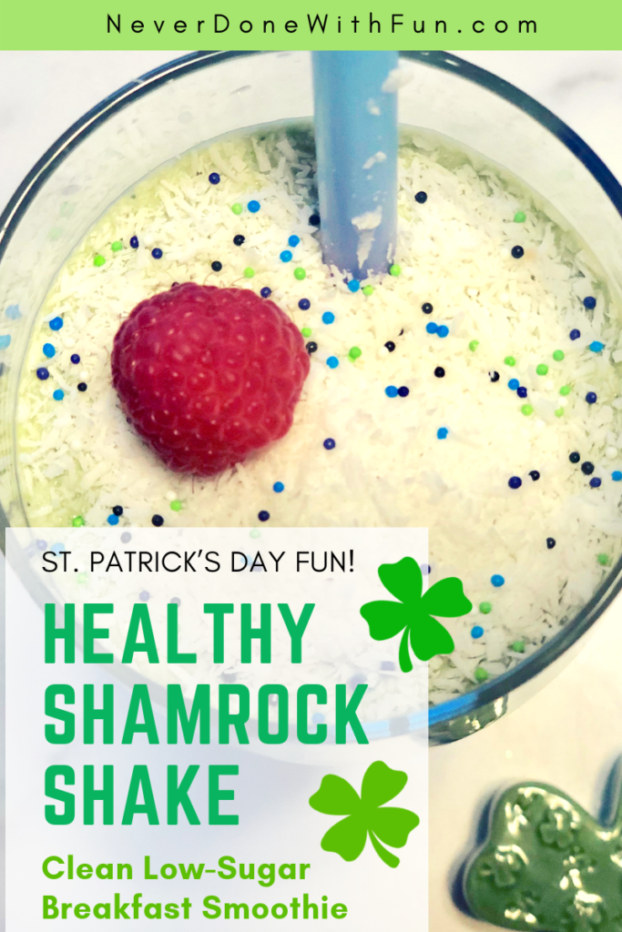 Healthy Mint Shamrock Shake Smoothie: A Clean Eating Twist on the Classic Seasonal Fast-Food Favorite #smoothie #breakfastrecipes #cleaneating #stpatricksday