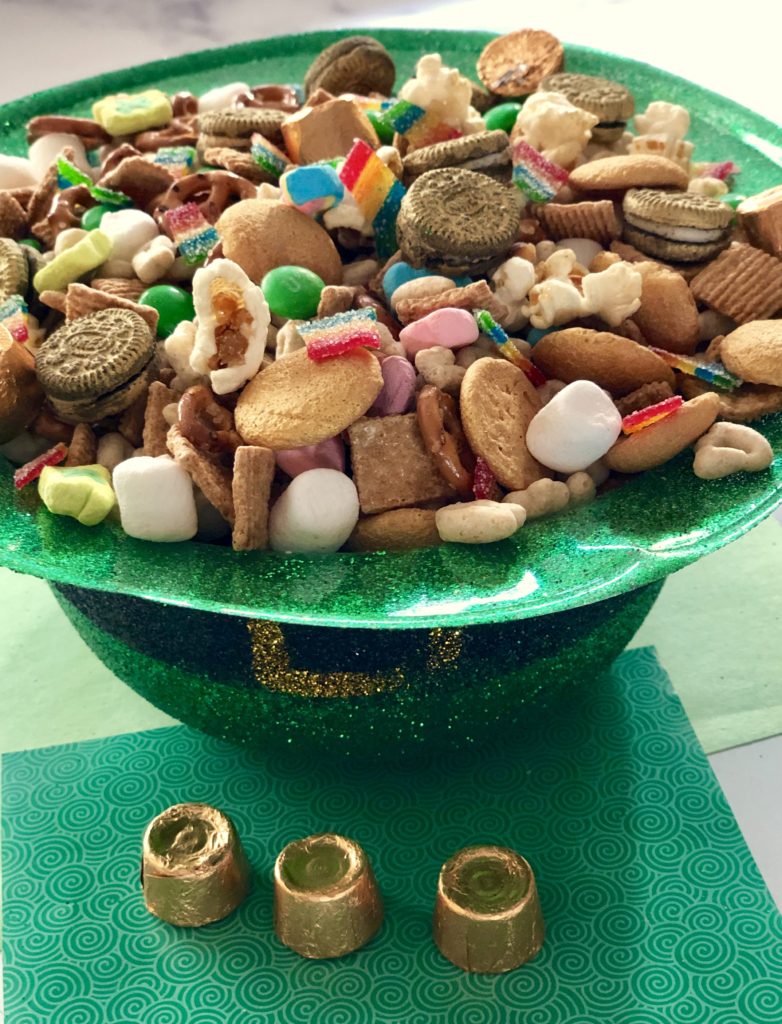 St. Patrick's Day Leprechaun Bait Trail Mix sweet and salty snack mix for kids and adults with cereal, candy, pretzels, more #stpatricksday #leprechaun #snacks #recipes #holidays