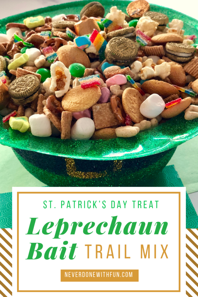 St. Patrick's Day Leprechaun Bait Trail Mix sweet and salty snack mix for kids and adults with cereal, candy, pretzels, more #stpatricksday #leprechaun #snacks #recipes #holidays