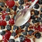 Berry Frozen Yogurt Bark | Healthy, low-sugar snack #yogurt #cleaneats #cleansweets #healthysnacks