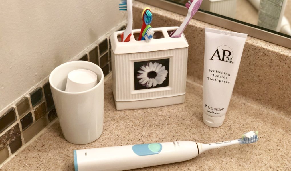 30 Days to a Whiter Smile: AP-24 Put To the Coffee-Addicted Mama Test #ap24whiteningfluoridetoothpaste #teethwhitener #oralcare #drybrushing