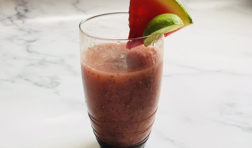 Watermelon-Chia Detox Smoothie | Dairy-free | Reduces stomach bloat